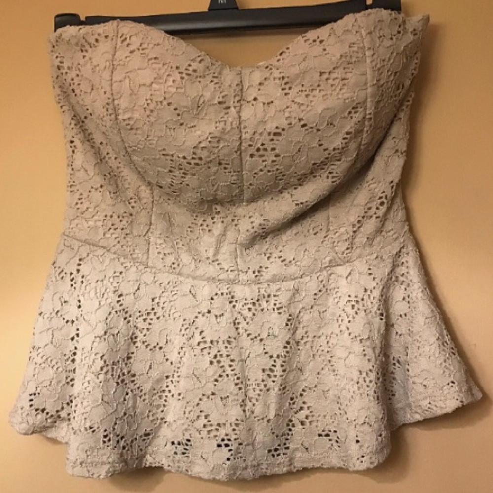 Nude Lacey Strapless Top